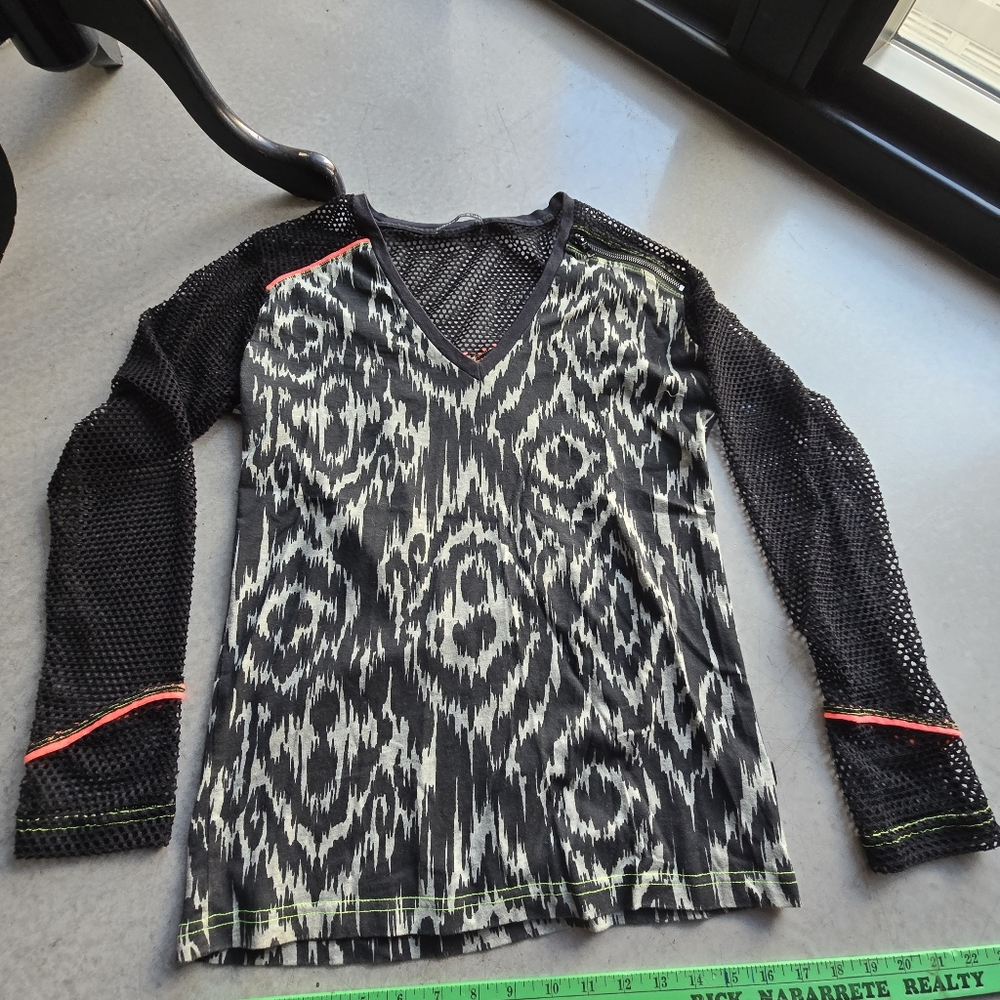 Andrew Christian mesh long sleeve size L